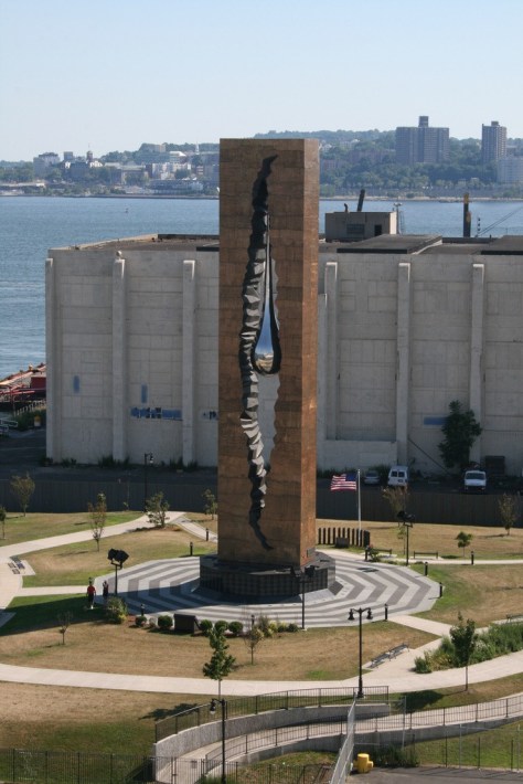 tear-drop-memorial 911-1